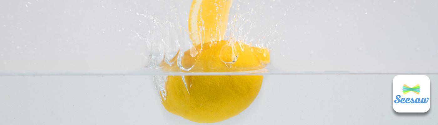 Obst fällt ins Wasser