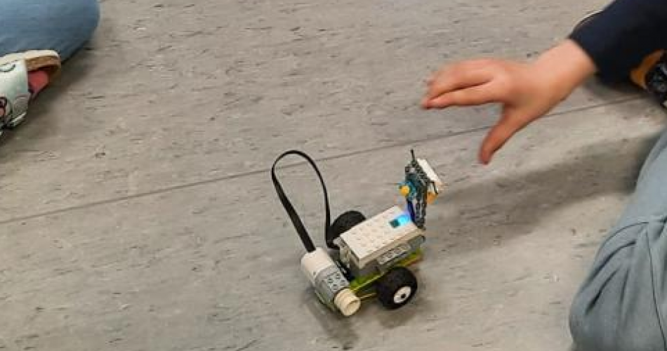 Lego WeDo Modell mit iPad